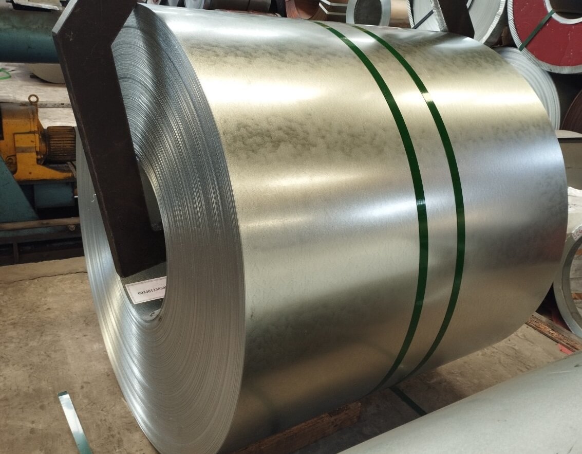 bang-ton-cuon-thep-tam-ma-kem-hoa-sen-day-1.5-mm-li-ly-1-ruoi-g350-z275-g450-kho-300-dai-3000