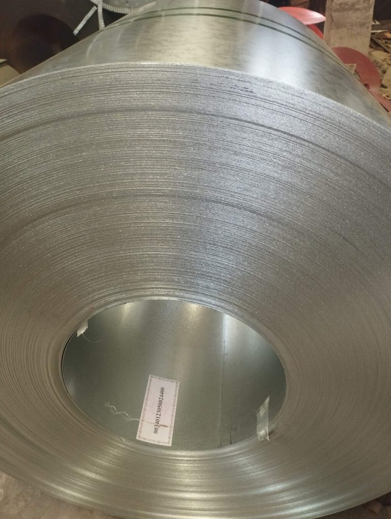 tole-cuon-thep-tam-ma-kem-hoa-sen-day-1.2-1.4-1.8-2.4-2.5-mm-1-2-li-ruoi-ly-ruoi-1-ruoi-g350-g450-z275-z450-z600