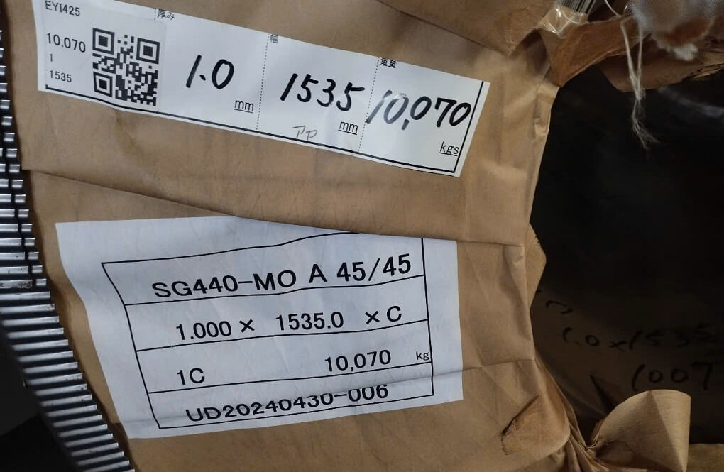 tole-ma-kem-nhung-nong-dien-chi-hop-kim-sat-ZF-GA-galvannealed-day-4-zem-5-6-7-8-9-dem-0.55-0.6-1-li-ruoi-1.2-ly-1.4-1.5-1.6-1.7-1.8-1.9-2-2.2-2.3-2.4-2.5-2.6-2.9-3-3.5-4-4.5-5-6-mm