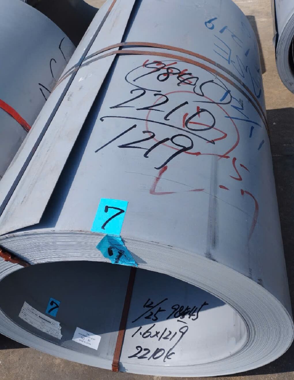 tole-ma-kem-nhung-nong-dien-chi-hop-kim-sat-ZF-GA-galvannealed-day-4-zem-5-6-7-8-9-dem-0.55-0.6-1-li-ruoi-1.2-ly-1.4-1.5-1.6-1.7-1.8-1.9-2-2.2-2.3-2.4-2.5-2.6-2.9-3-3.5-4-4.5-5-6-mm