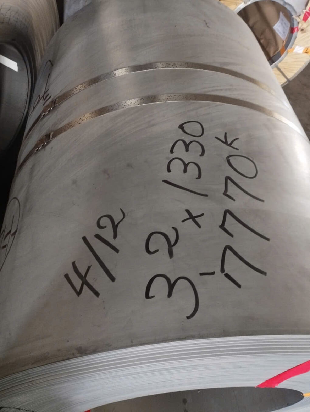 ton-ma-kem-nhung-nong-chi-hop-kim-sat-GA-ZF-galvannealed-4-zem-5.5-6.5-7.5-8-9.5-dem-0.55-0.6-0.65-0.75-0.95-1-li-ruoi-1.2-ly-1.48-1.5-1.6-1.7-1.8-1.95-2-2.3-2.4-2.5-3-3.2-4-4.5-5-6-mm